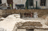 Hôtel-Dieu, diagnostic de la cour de la Chaufferie : sondage 3, reste du mur du bâtiment des fous aujourd’hui détruit © SA Ville de Lyon